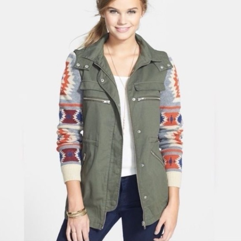 Thread & Supply Olive Utility Jacket with Colorful Aztec Pattern Sleeves Sz L - Picture 1 of 7